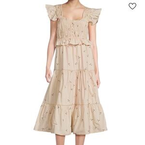 Chic Cream Floral Maxi Dress